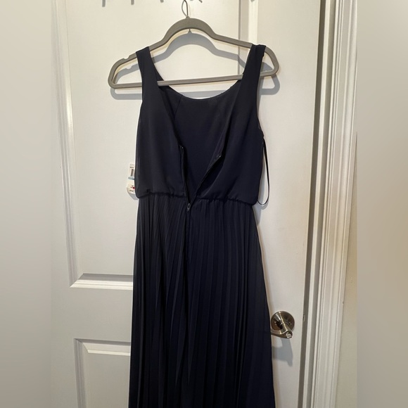 B.Darlin Navy Blue Chiffon Pleated Gown Size 5/6 NWT - Picture 3 of 13